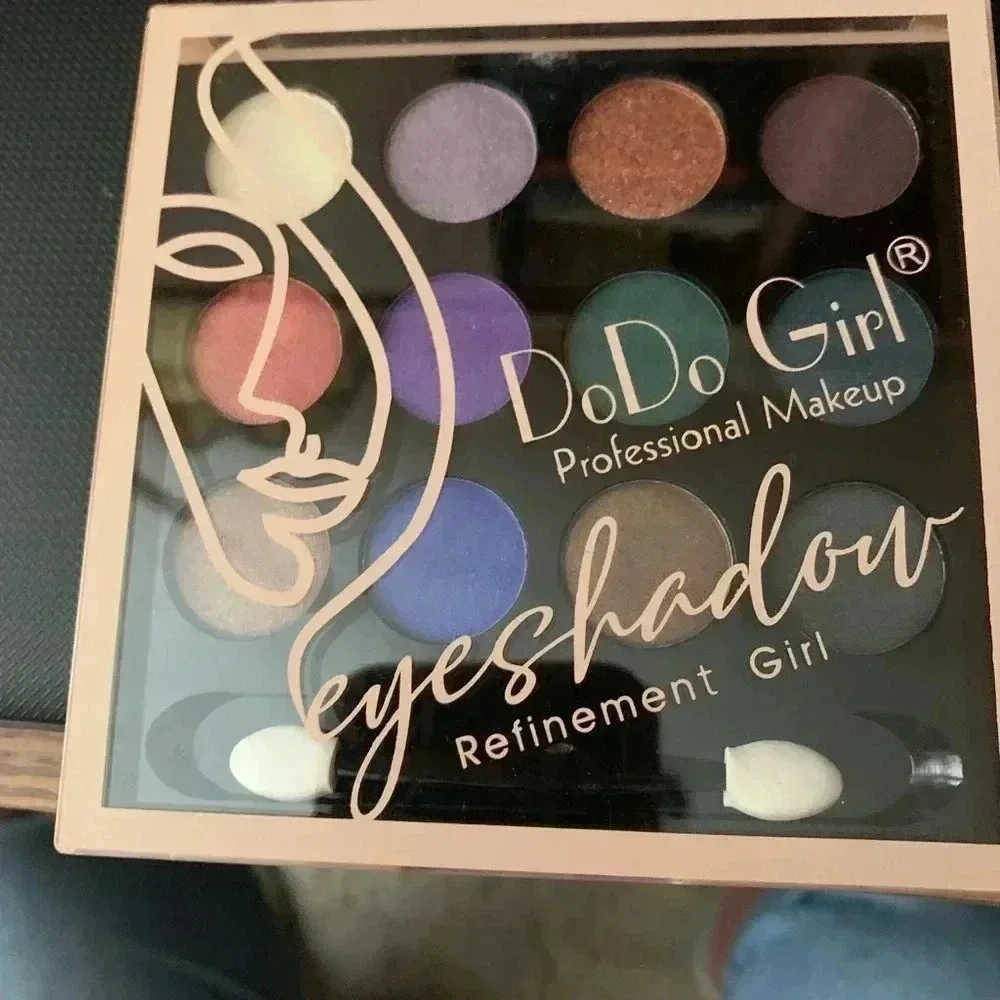 🌺HOST PICK🌺 Eyeshadow 12 Shads Pallet